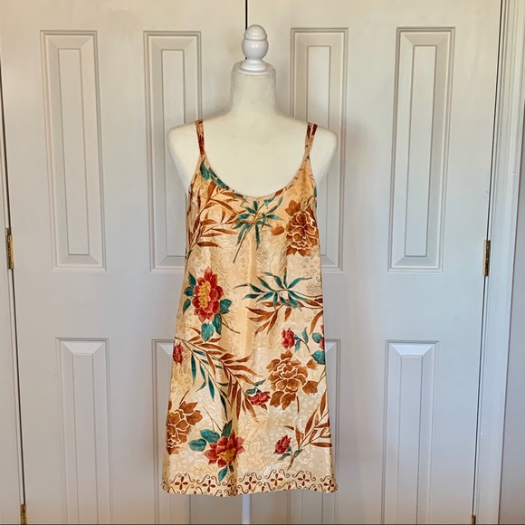 Vintage silky nightie and robe matching set - Picture 2 of 8